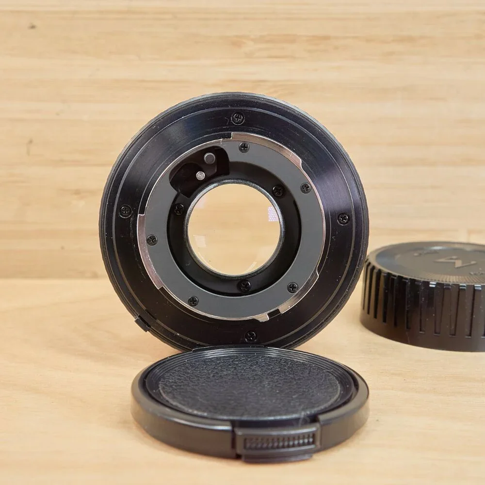 Minolta MD Rokkor-X 45mm f/2 Manual Focus Pancake Lens - Picture 4 of 5